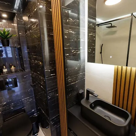 Lux Modern Centre Self Check-in- Free Parking * Ni